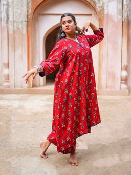 Laado - Miishika Madder Red C-Cut Ajrakh Kurta Pants