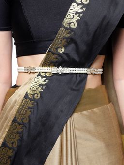 Karatcart - Gold Plated White Pearl Beaded Handcrafted Kundan Kamarbandh for Women