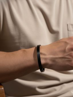 NVR - Men Black Bracelet