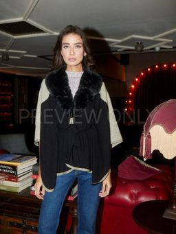 MIRIPRET - Green Cashmere Wool 15% Rayon 5%Spandex With Fur Anna Cape Coat For Women