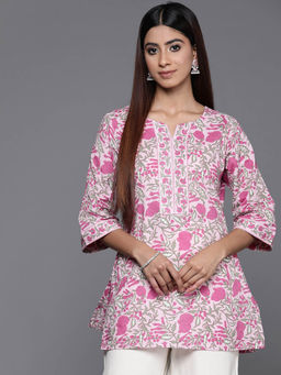 Libas - Women Floral Printed Pink Kurti With Flared Sleeves