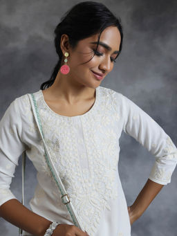 Libas - Off White Embroidered Straight Kurta With Round Neck