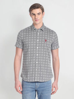 U.S. Polo Assn. Denim Co. - Short Sleeve Slim Fit Geometric Print Shirt