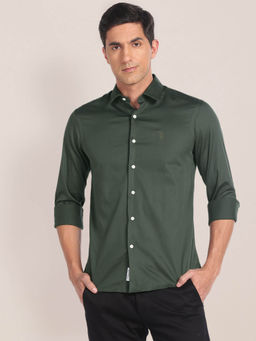 U.S. POLO ASSN. - Cutaway Collar Solid Shirt