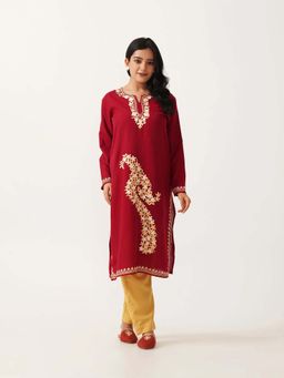 Kashmir Box - Women Round Neck Ethnic Motifs Embroidered Thread Work Cotton Straight Kurta
