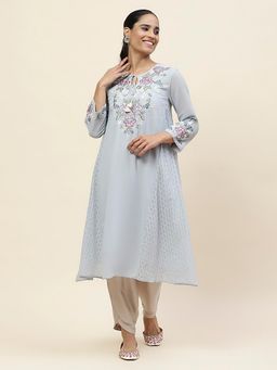 Lakshita - Women Blue Flared Georgette Three Fourth Sleeves Kurta