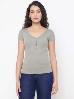 Guess - Olympia Mid Organic Glam Mossy Green Solid Henley Neck Regular Fit T-Shirt