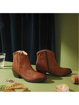 Saint G - Textured Tan Leather Zipper Ankle Boots