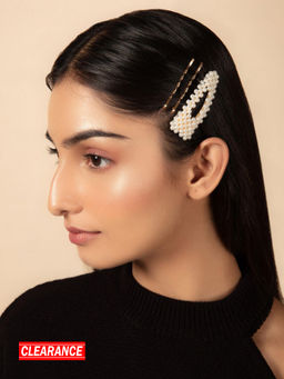 Twenty Dresses by Nykaa Fashion - A Golden Rule Hair Pin Set