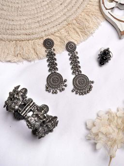Teejh - by Joker and Witch Karka Silver Oxidised Jewlry Gift Set