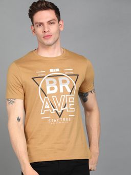 Urbano Fashion - Men Brown Printed Slim Fit Cotton T-Shirt