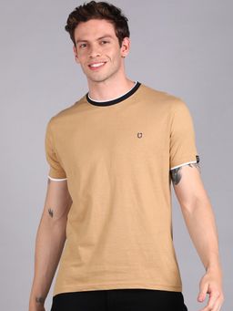Urbano Fashion - Men Solid Brown Slim Fit Cotton T-Shirt
