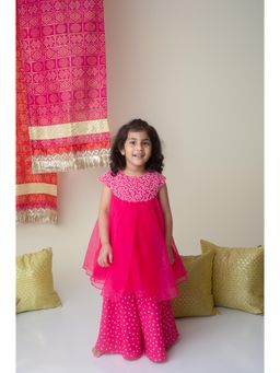 LABEL NEETI - Pink Bandhani Embroidered Kurta with Palazzo