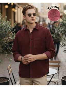 RIGO - Maroon Men Textured Regular Fit Cut Away Collar Casual Shirt