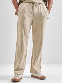 HIGHLANDER - Men Relaxed Fit Mid-Rise Beige Pant
