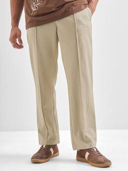 HIGHLANDER - Men Beige Relaxed Fit Front Creased Pintuck Knitted Beige Pant