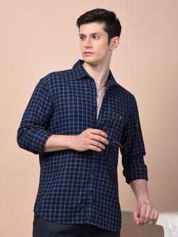 CRIMSOUNE CLUB - Men Navy Blue Checked Shirt