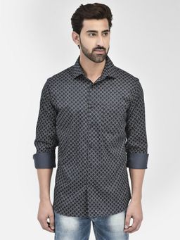 CRIMSOUNE CLUB - Men Navy Blue Geometric Printed Shirt