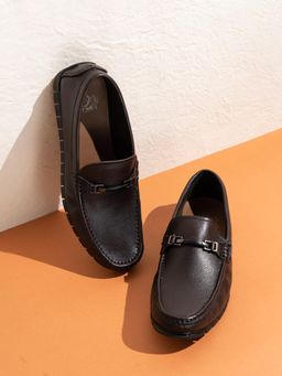 ATESBER - Mens Coffee Brown Solid Round Toe Casual Loafers