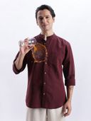 Maroon color option, Currently selected