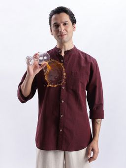 TURMS - Men Casual Mandarin Collar Maroon Linen Stain and Water Repellent Anti Odor Shirt