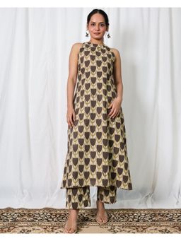 Sivaka India - Brown A-Line Ajrakh Handblock Print Cotton Kurta & Pant (Set of 2)