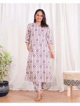 Sivaka India - White Floral Print A-Line Kurta & Pant (Set of 2)
