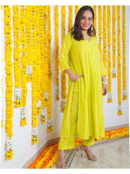 Sivaka India - Lime Green Lurex Cotton Dobby Kurta & Pant (Set of 2)