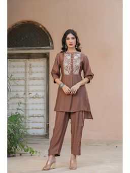 Scakhi - Brown Embroidered Tunic with Trousers Co-Ord (Set of 2)