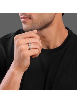 GIVA - 925 Silver Black Rhodium Classy Zirconia Ring for Him (20)