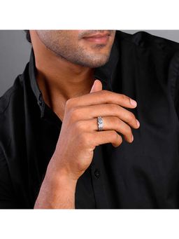 GIVA - 925 Silver Gallant Band for Him