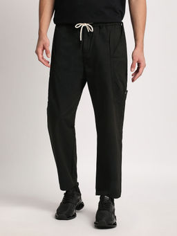 The Bear House - Solid Black Regular Fit Cargo Trousers For Men
