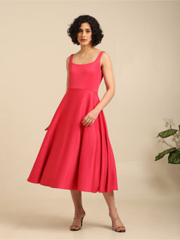 BLANC9 - Pink Swirling Emotions With Dress