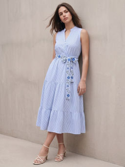 Outzidr - Blue Flared Tiered Stripe Shirt Dress With Embroidered Belt