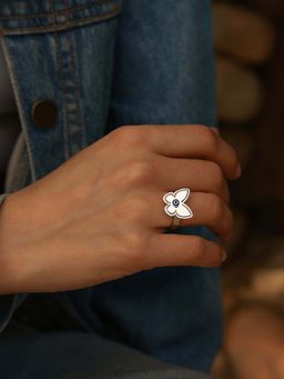 Digital Dress Room - Silver-Plated Butterfly Evil Eye Adjustable Finger Ring