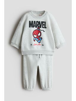 H&M - Boys Grey 2-Piece Printed Sweatshirt and Joggers