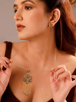 Voylla - Fringes Dramatic Gold Pendant Set