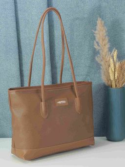 Metro - Stylish Faux Leather Shoulder Bag with Applique Branding and Zipped Closure, Brown