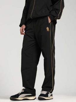 Puma - Black Solid/Plain Relaxed Fit Trackpant