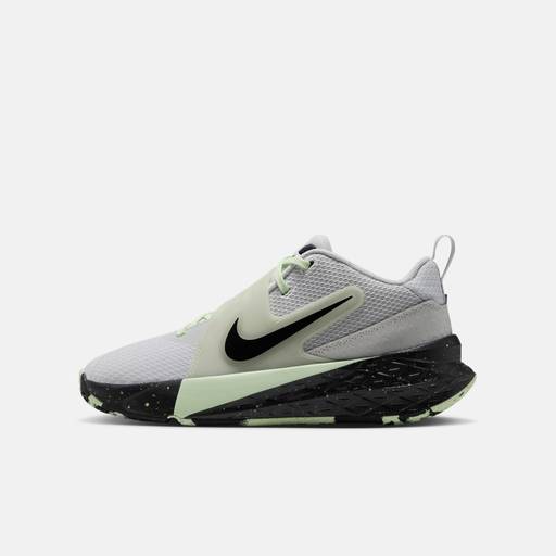 Nike Team Hustle D 12 SE - Older Kids' Basketball Shoes