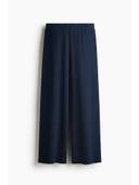 Navy Blue color option, Currently selected