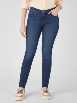 Wrangler - Women Blue Skinny Fit Mid Rise Light Fade Jeans