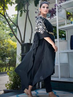 House Of Muher - Fiza Black Kurta Set (Set of 4)