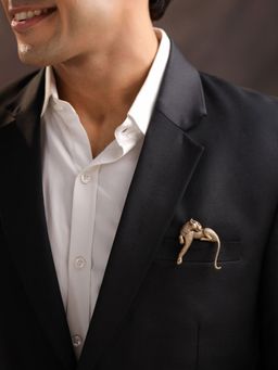 Cosa Nostraa - Silent Stalker Brooch