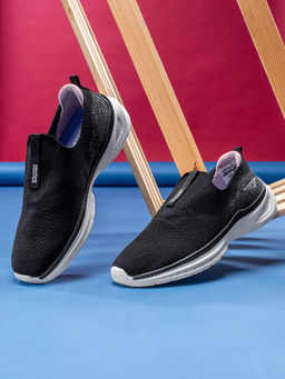 Red Tape - Women's Textured Black Athleisure Shoes
