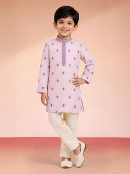 Vastramay - Pink Satin Embroidered Kurta With Pyjama For Boys