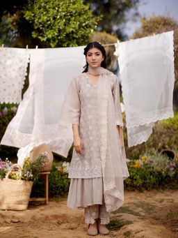 Naaz By Noor - Grey Iris Kurta with Pant and Dupatta (Set of 3)