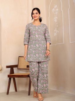 GULAB CHAND TRENDS - Mehndi Green Hand Block Printed Co-Ord (Set of 2)