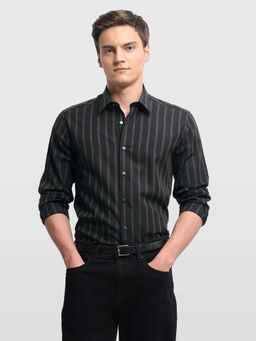 Arrow Newyork - Men Black Cotton Full Sleeves Shirt