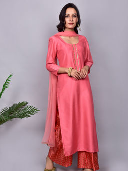 Empress Pitara - Fariha Peach Silk Set
